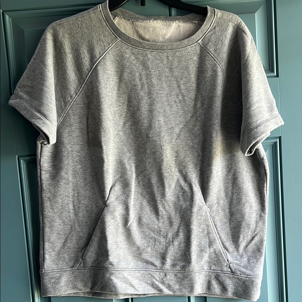 Under Armour Gray Sweatshirt
